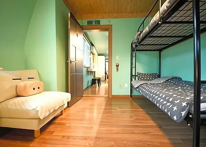 The One Hongdae In - Foreigner Only Hostel Seoel