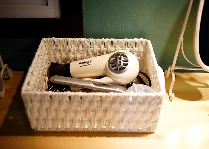 The One Hongdae In - Foreigner Only Hostel